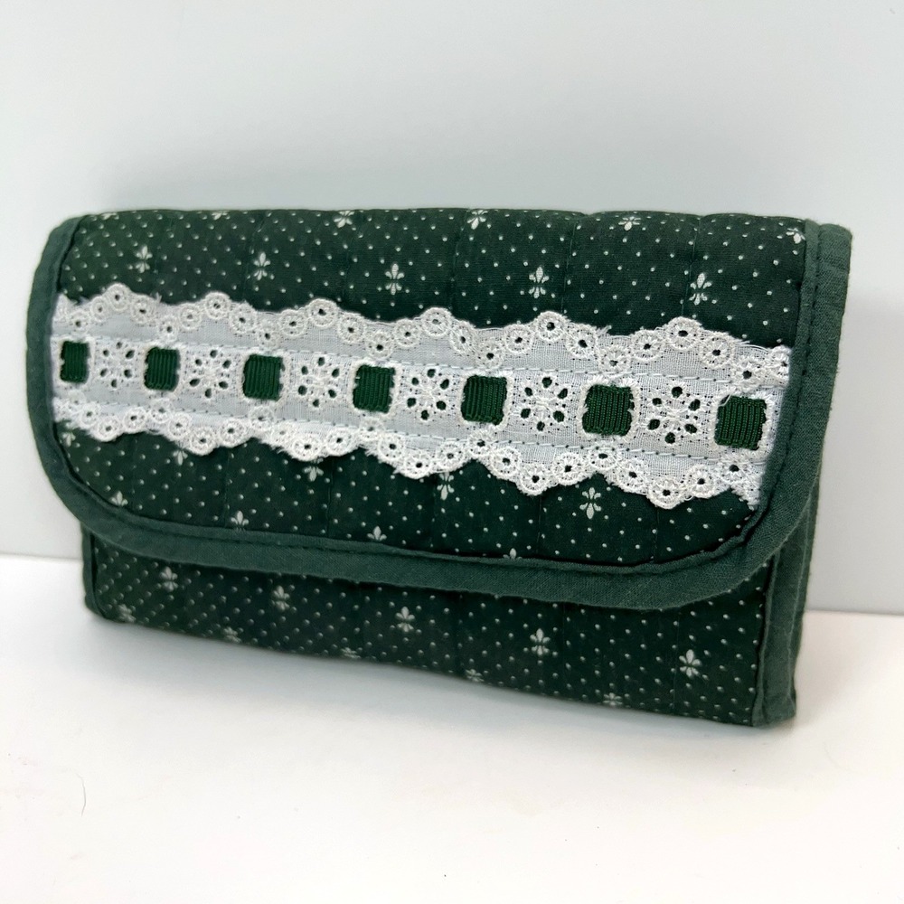 Quilted Lace Fabric Wallet 100% Cotton Trifold Checkbook Multi Slot Grandmacore